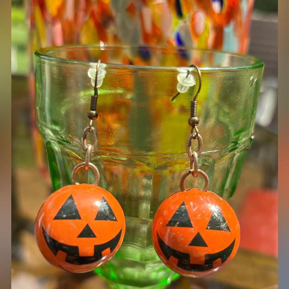 Repurposed Vintage Jack-o’Lantern Pumpkin Earrings - NWT